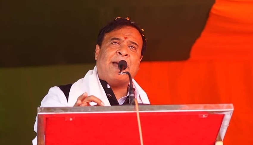 असम के मुख्यमंत्री हिमंता बिस्वा सरमा ने बुधवार को कोडरमा लोकसभा सीट के देवरी में चुनावी जनसभा को संबोधित करते हुए कांग्रेस नेता राहुल गांधी पर तीखे वार किए।