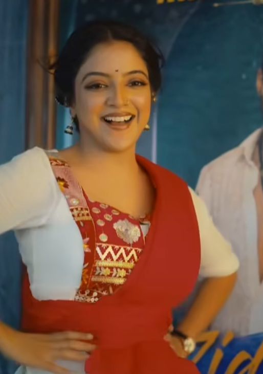 'जुबली टॉकीज' में अपने किरदार के अटूट समर्पण से प्रभावित हैं खुशी दुबे