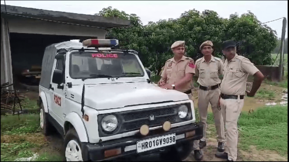 हरियाणा: अंबाला में भाई ने की परिवार के पांच लोगों की हत्या, शवों को जलाकर हुआ फरार