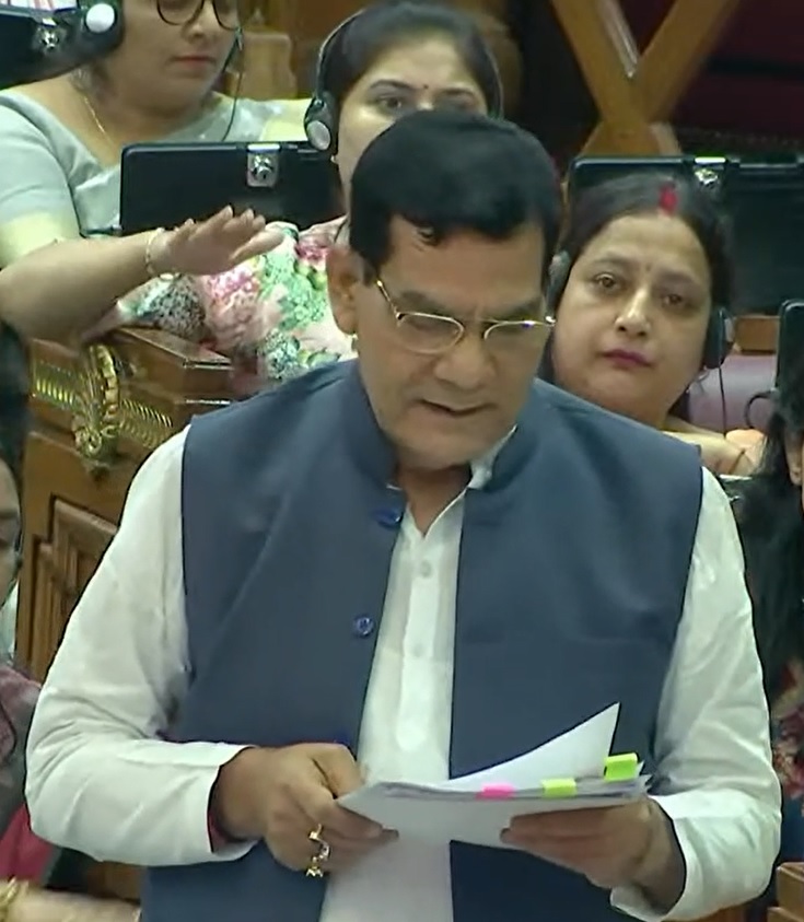 विधानसभा में ऊर्जा मंत्री एके शर्मा का दावा, उत्तर प्रदेश में सबसे ज्यादा बिजली आपूर्ति