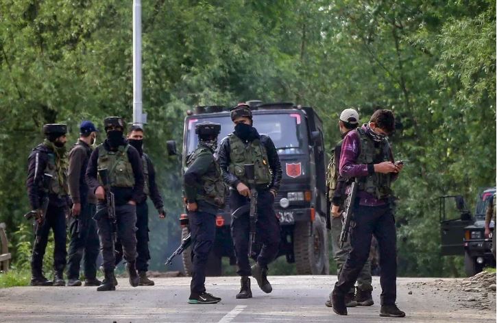 Encounter breaks out in J&K's Rajouri