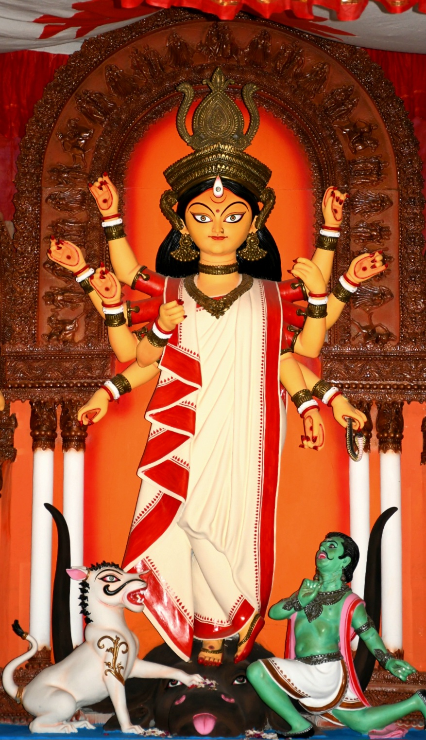 शारदीय नवरात्र पर ग्रहों का बना अद्भुत योग, ऐसे ग्रह संयोग में आयोजित होता है प्रयागराज कुंभ