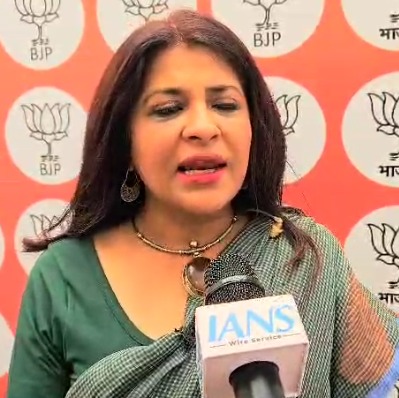 वोटिंग के शुरुआती रूझान से किए जा रहे दावे गलत साबित हुए : शाजिया इल्मी