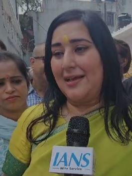 रामायण जैसा महाकाव्य भगवान वाल्मीकि ने मानवता को भेंट की: बांसुरी स्वराज