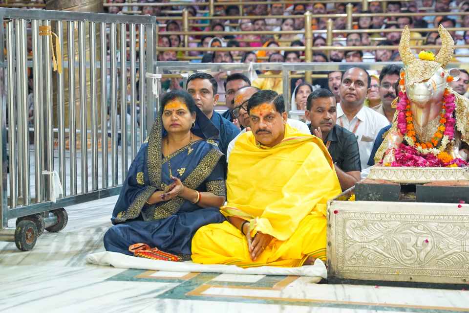 : Ujjain : CM Mohan Yadav participates in Bhasm Aarti, announces Rs 1500 for Ladli Behnas on Raksha Bandhan